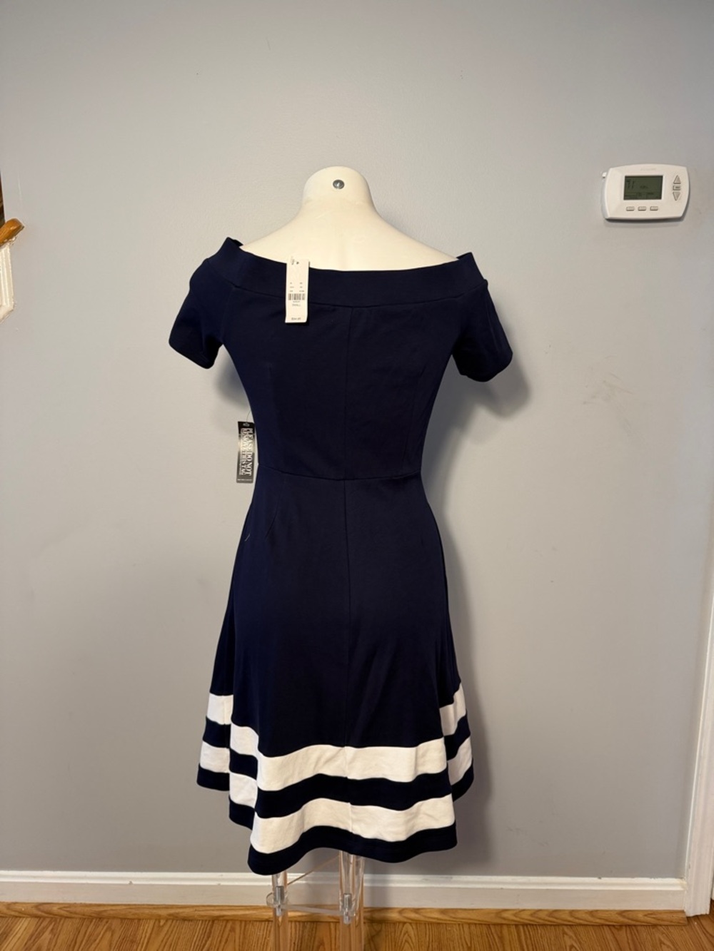 New York & Company Ladies NWT Fit & Flare Dress. Navy blue and white stripes. Sm - Picture 5 of 11